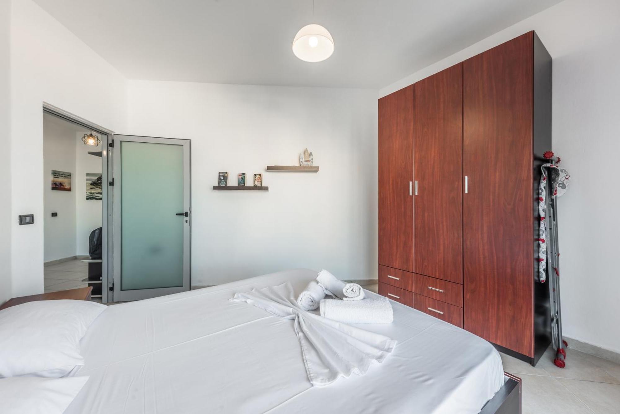 Apartment Coastal Comfort By Premium Selection Durrës